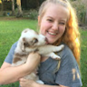 Meet your Posher, Chloe